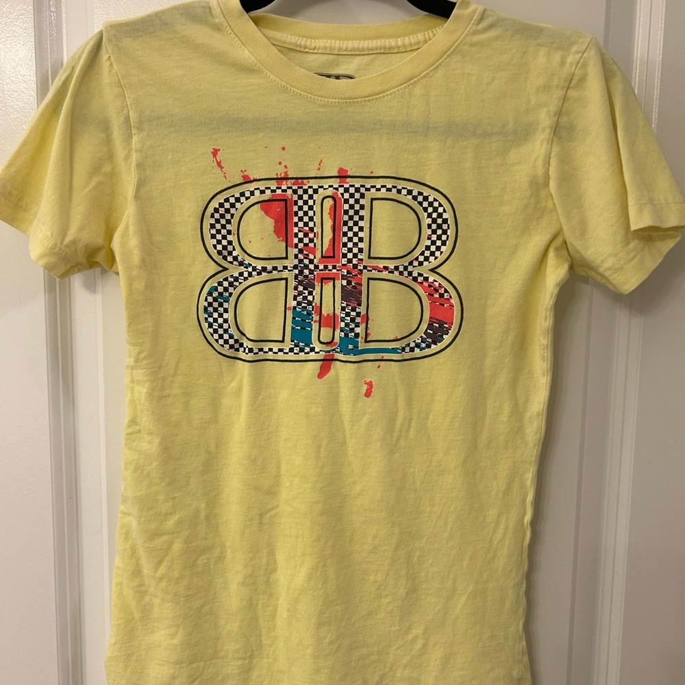 Vintage Women’s MTV Big Black Yellow Graphic T Shirt Size Medium